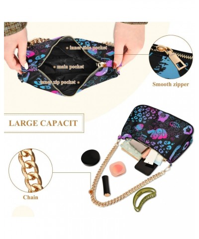 Leopard Print Lips Shoulder Bag Purse for Women Tote Handbag with Zipper Closure $15.19 Totes