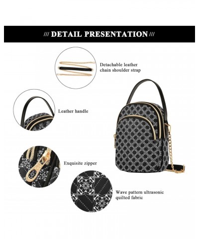 Quilted Shoulder Handbag for Women Abstract Pattern Crossbody Handbag with Detachable Leather Chain $15.11 Shoulder Bags