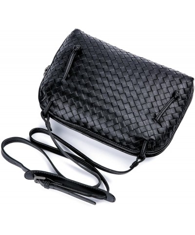 MKJHNBHQ Women's Woven Handmade Clutch Knitted Messenger Bag Mini Shoulder Handbag Fashion Shell Bag Zaohongse $29.46 Totes